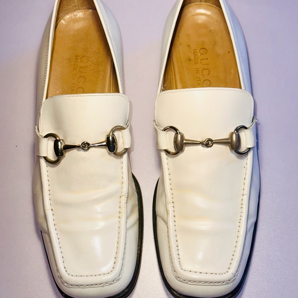Authentic Gucci Vintage Silver Horsebit White Leather Women’s Loafer 7B
